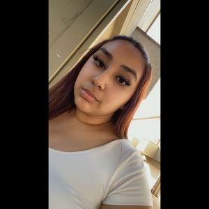 Meet your Posher, Lilibeth